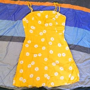 Yellow Daisy Print Summer Dress